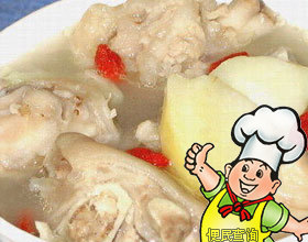 猪手炖土豆的做法