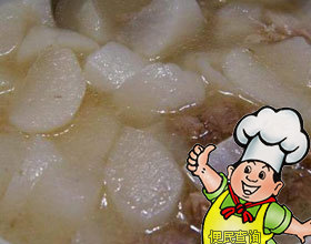 白萝卜炖猪排骨的做法