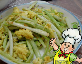 韭芽炒蛋的做法