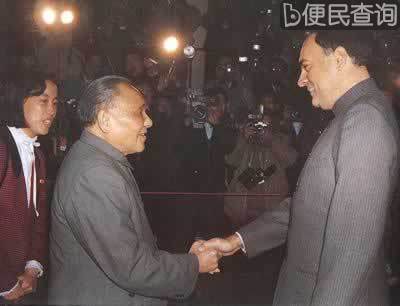 印度前总理拉吉夫·甘地遇刺身亡