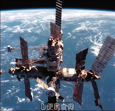 俄停用“和平”号空间站　结束载人飞行