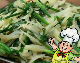 土豆丝炒韭菜