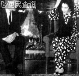 贝娜齐尔·布托诞辰