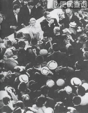 1929年11月12日 好莱坞影星格蕾丝-凯利诞生