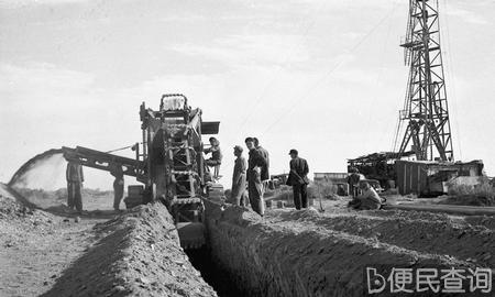 中国第一条输油管线建成并开始输油