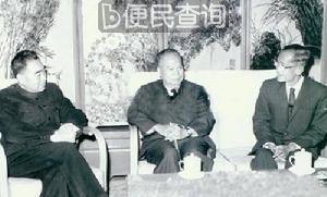 华裔黄意先生担任柬埔寨王国首相