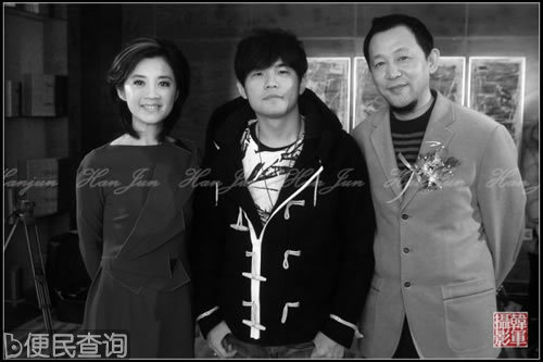 著名主持人许戈辉出生